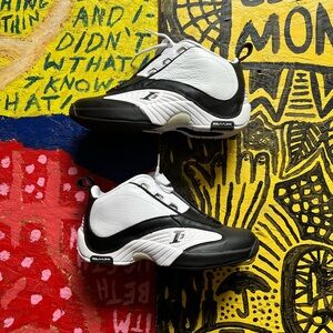 DS 2012 Reebok Iverson Answer IV (4) - White/Black 9M